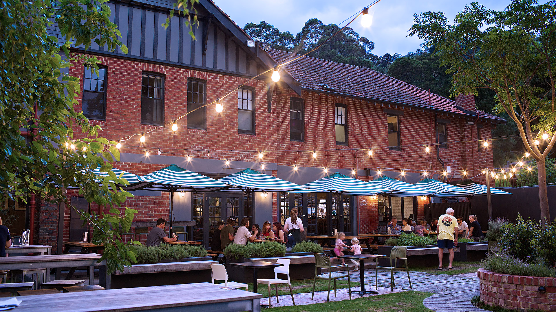 Courtyard website 1.jpg